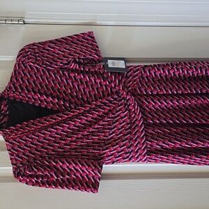 JH BRAND WOMEN'S PETITE SIZE RED AND BLACK SHORT SLEEVE DRESS SIZE 2P